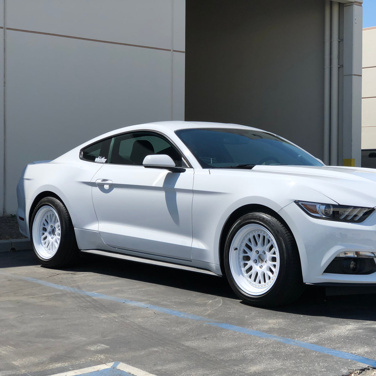 SK1 Full Gloss White
