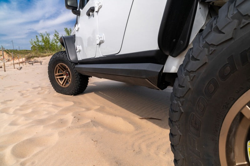 AMP Research 20-24 Jeep JT Gladiator (Launch/Overlnd/Rubicon/Sport/Sport S) PowerStep XL - Black
