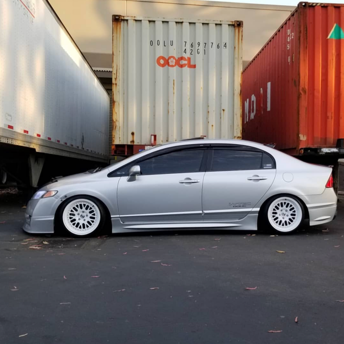 SK1 Full Gloss White