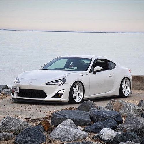 KR1 White Machined Lip